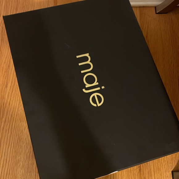 Maje Mary Jane platforms with silver eyelets (size 6) NEW in box - Picture 6 of 6